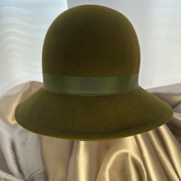 VINTAGE Yves Saint Laurent Womens Olive Green Wool Cloche Hat w/ Ribbon Band main image 6